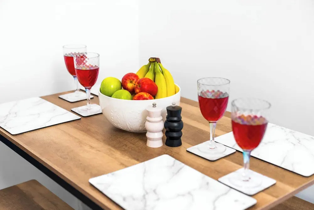 Apartment 1 Bedroom,sleeps6,parking