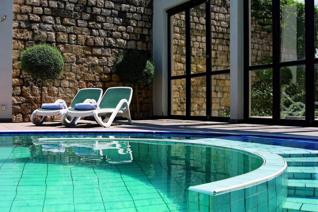 Hotel International