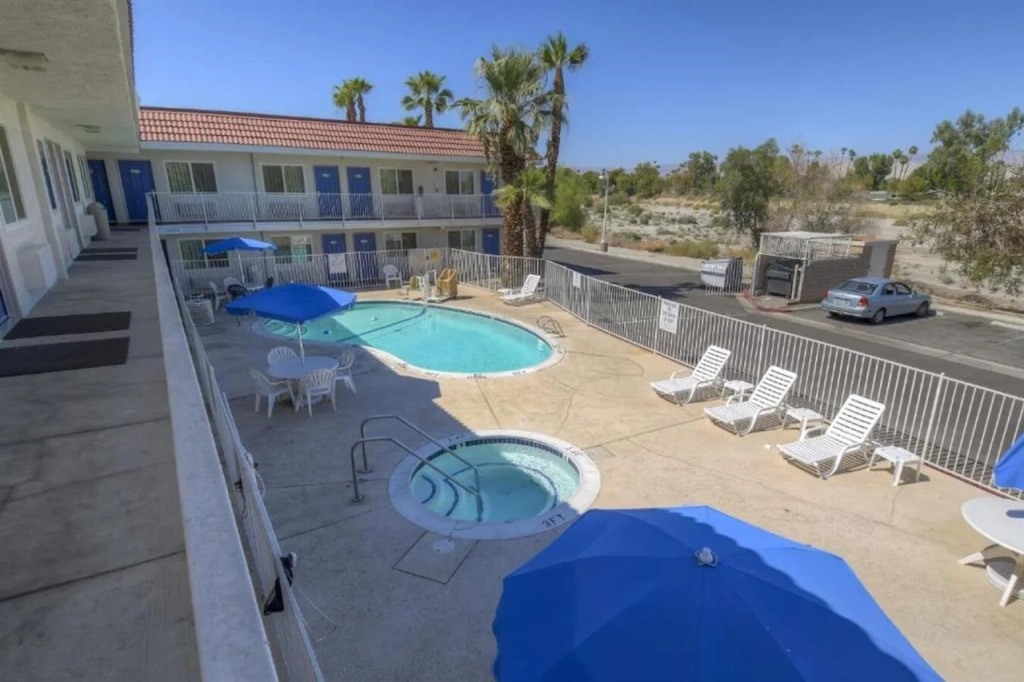 Motel 6-Rancho Mirage, CA - Palm Springs