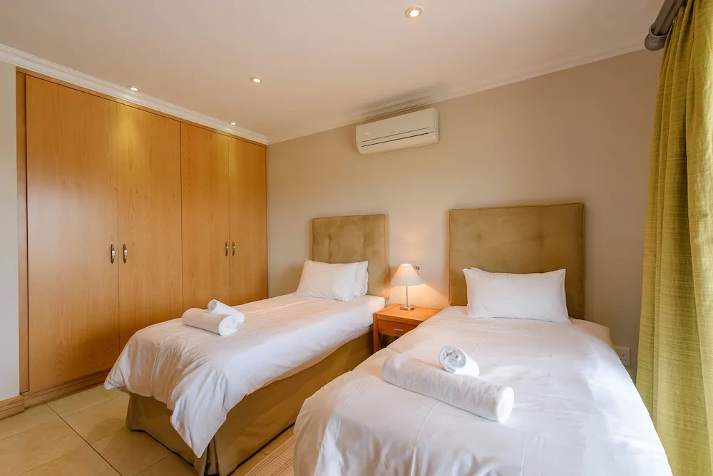 San Lameer Villa Rentals 14407