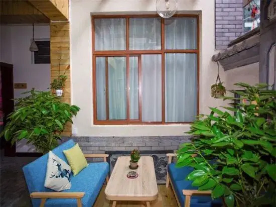 Li Zhongxia Hostel