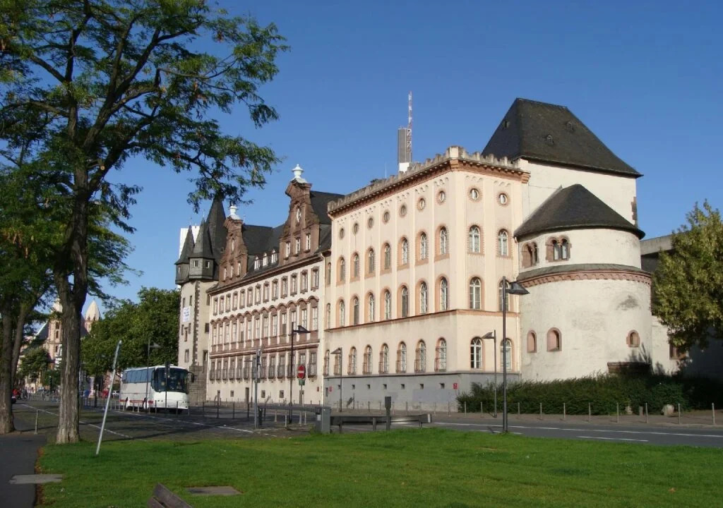 Pension GEOYES