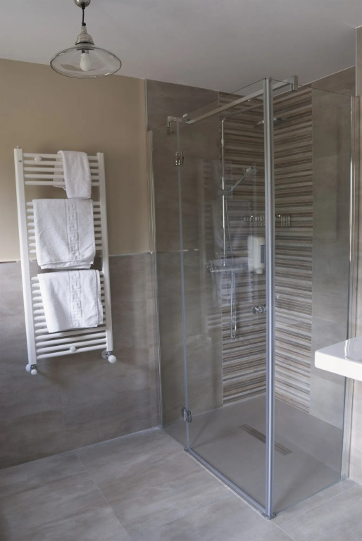HOSTAL RIO ARA BELLOSTA by Vivere Stays