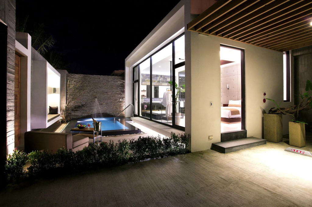H Villa Inn