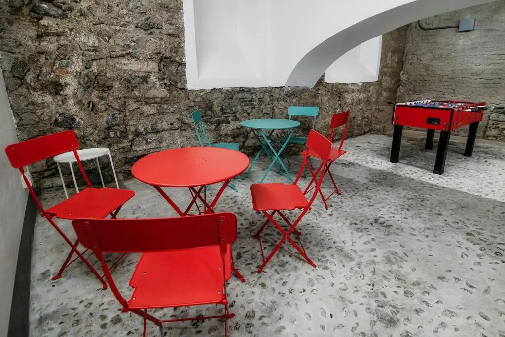 Spazio 77 by "The House Of Travelers"
