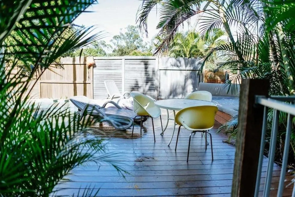 Noosa Flashpackers