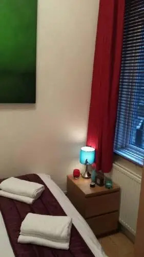 North End Road Apartment