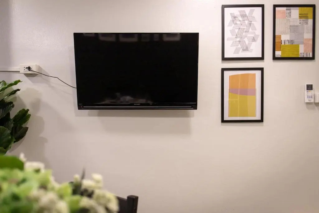 T1 Large Studio Full kitchen 100m. to BTS