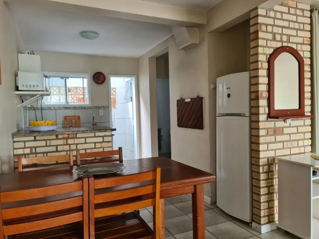 Casa perto da Praia com Vista para Lagoa - Garopaba