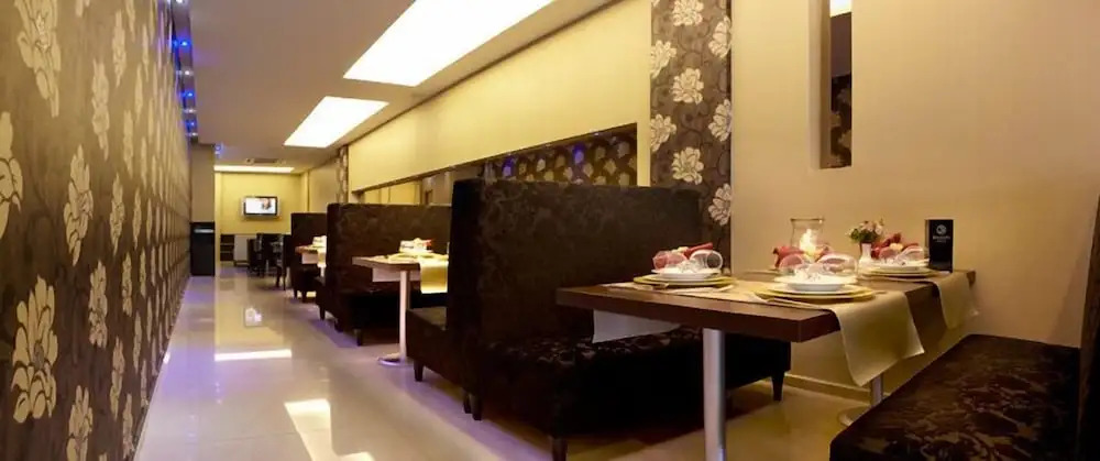 Susuzlu Hotel