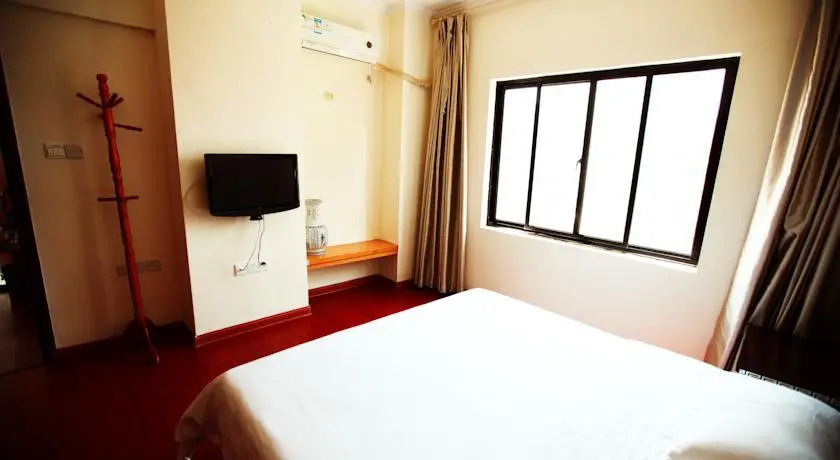 Donghai Runlong Hotel