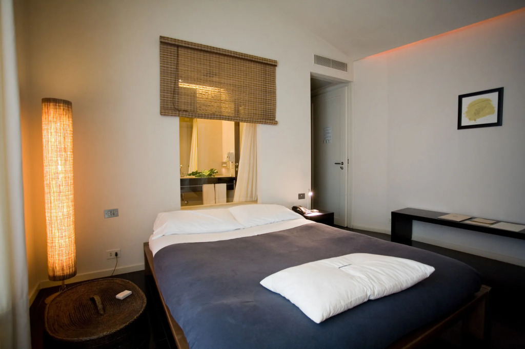Hotel Carducci 76