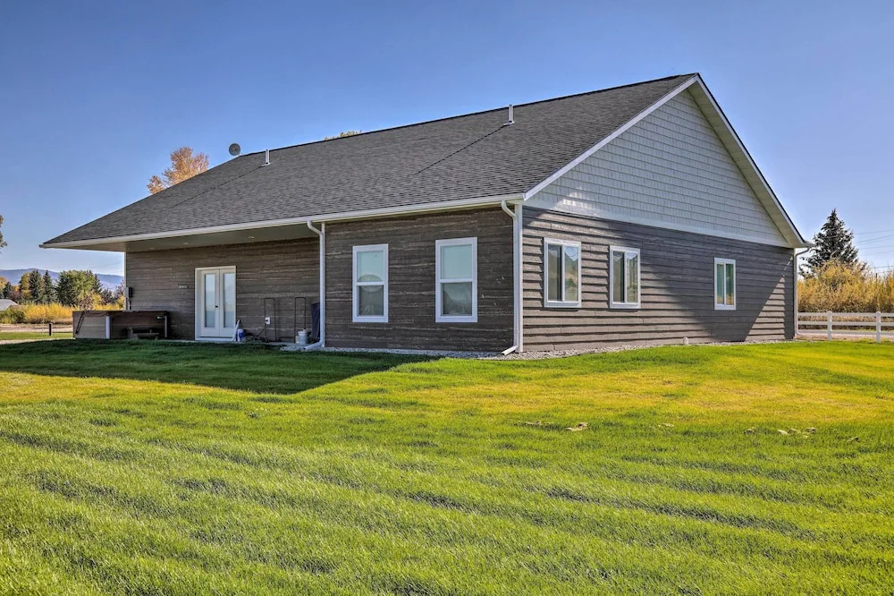 1 Mi to Beaverhead River: Mtn-view Dillon Retreat