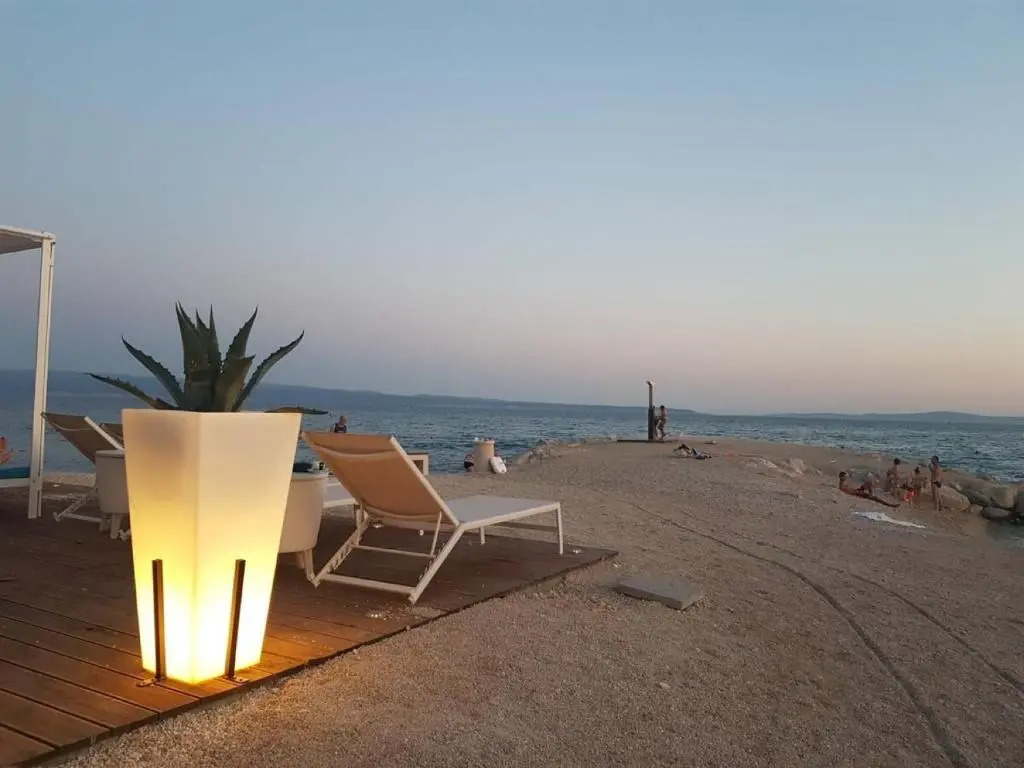 Sea view apartment EMA