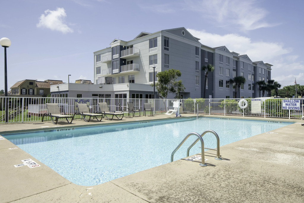 Holiday Inn Express North Myrtle Beach - Little River by IHG
