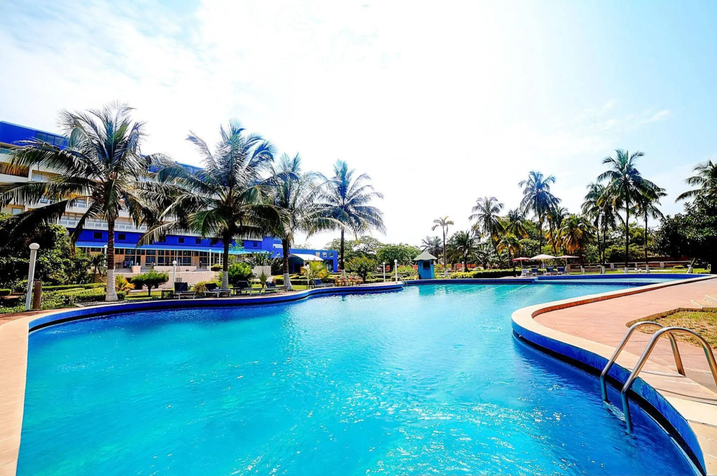 Hotel Ecole Lebenin