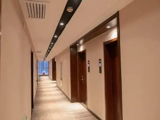 GreenTree Inn Qianan Fortune Center Hotel