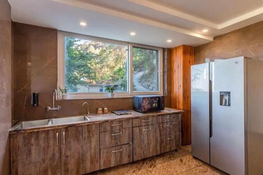 Alaya Stays Live Life 2BHK Apartment