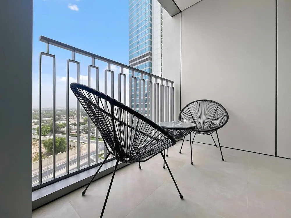The Smart Concierge - Downtown views 2