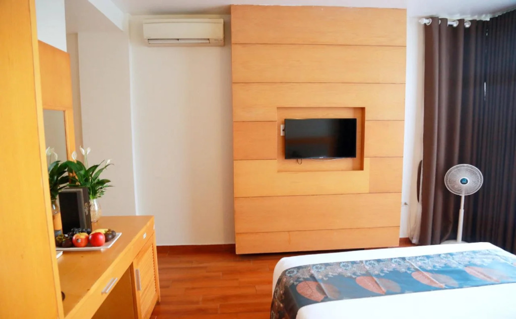 Green Hotel