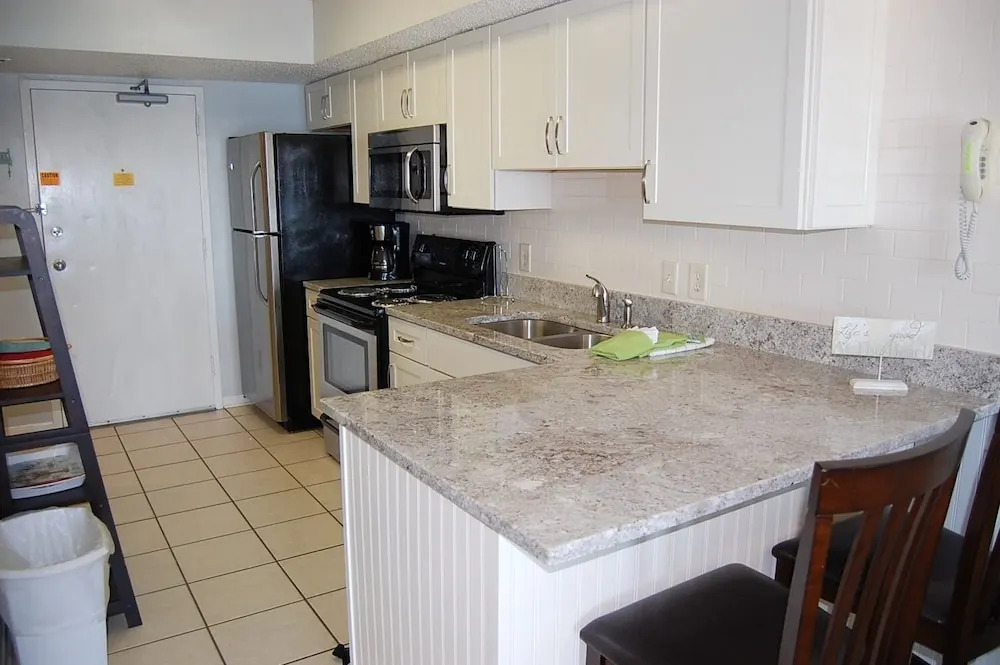 Surfside Shores 2502 condo