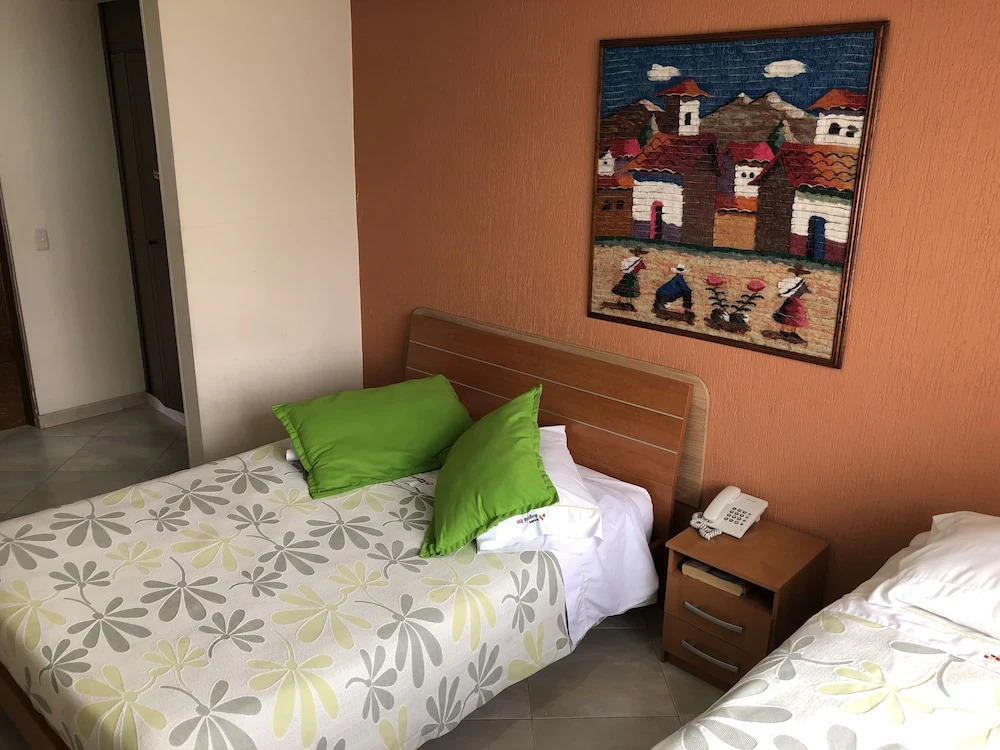 Suites Ejecutivas 57 Inn