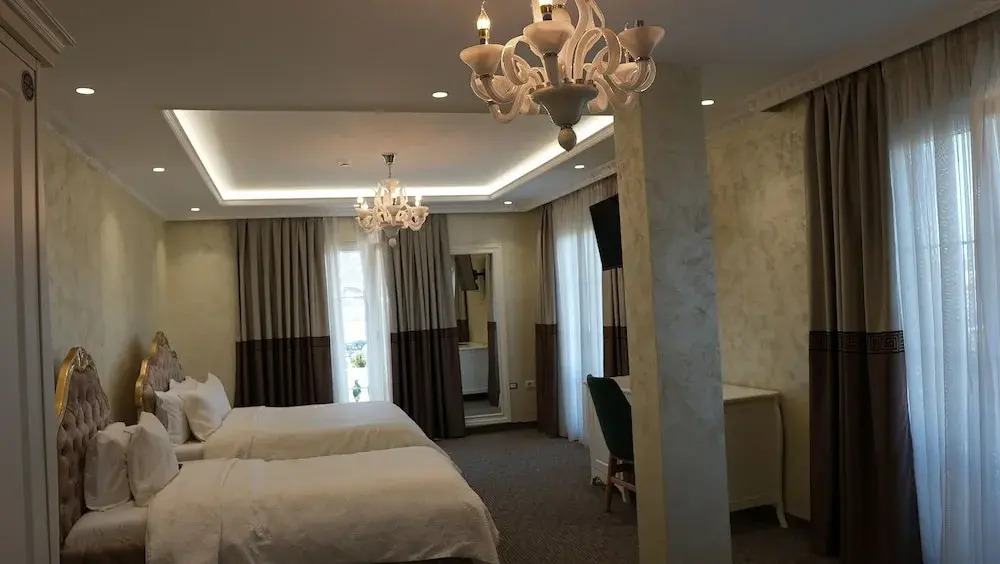 Hotel Eiffel
