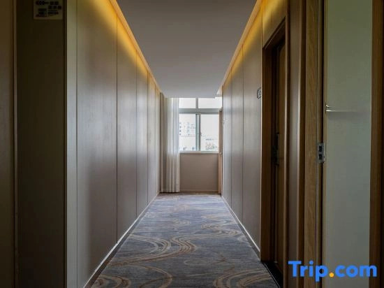 Sushi Hotel (Shanghai Huajiang Branch Road Guozhan Center Branch)