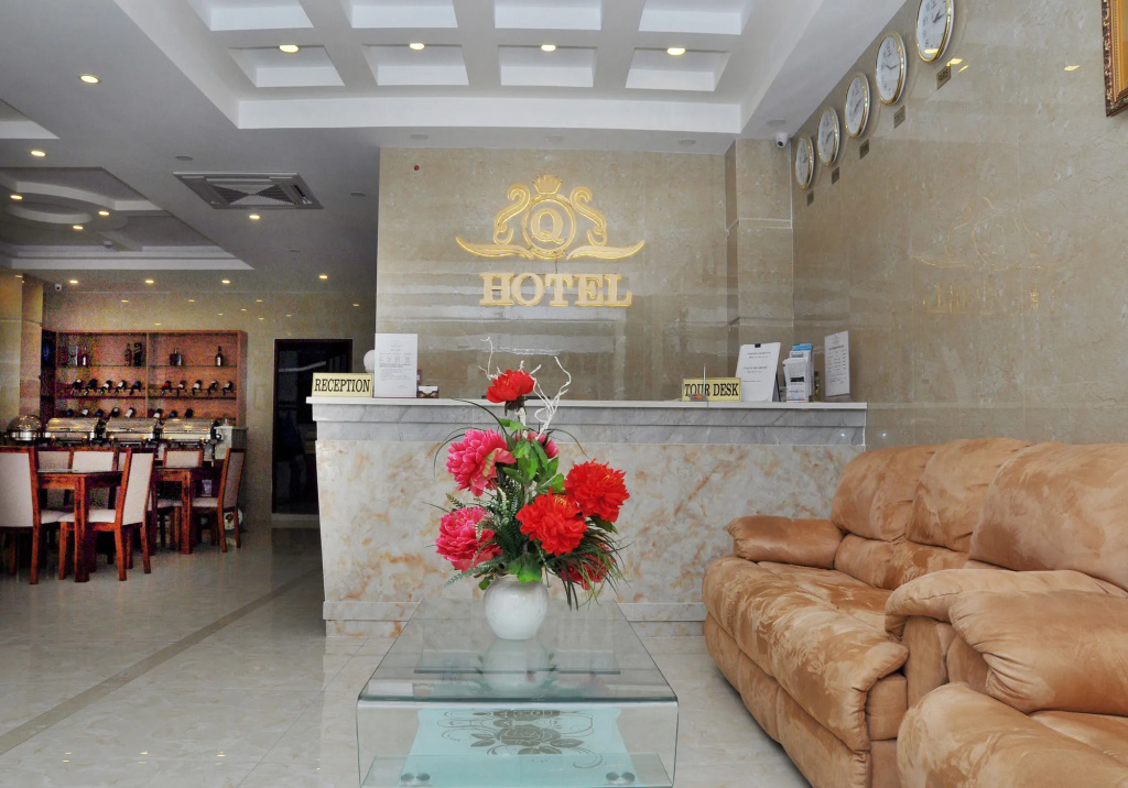 Queen Central Hotel - Ben Thanh Market