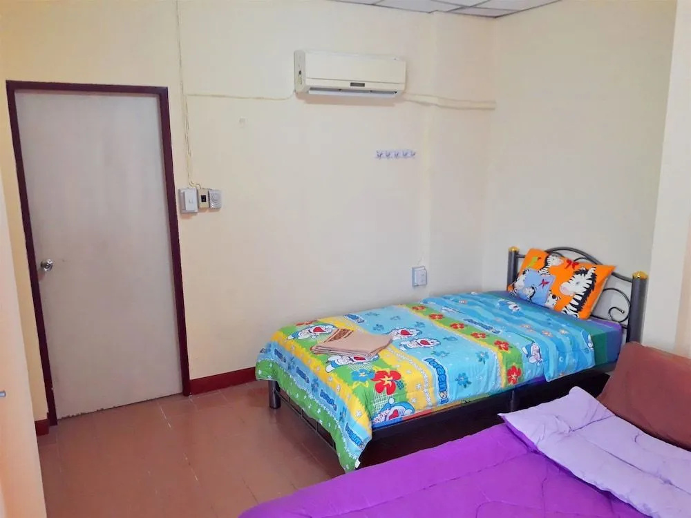 Mae Rampung Beach House Pool Villa