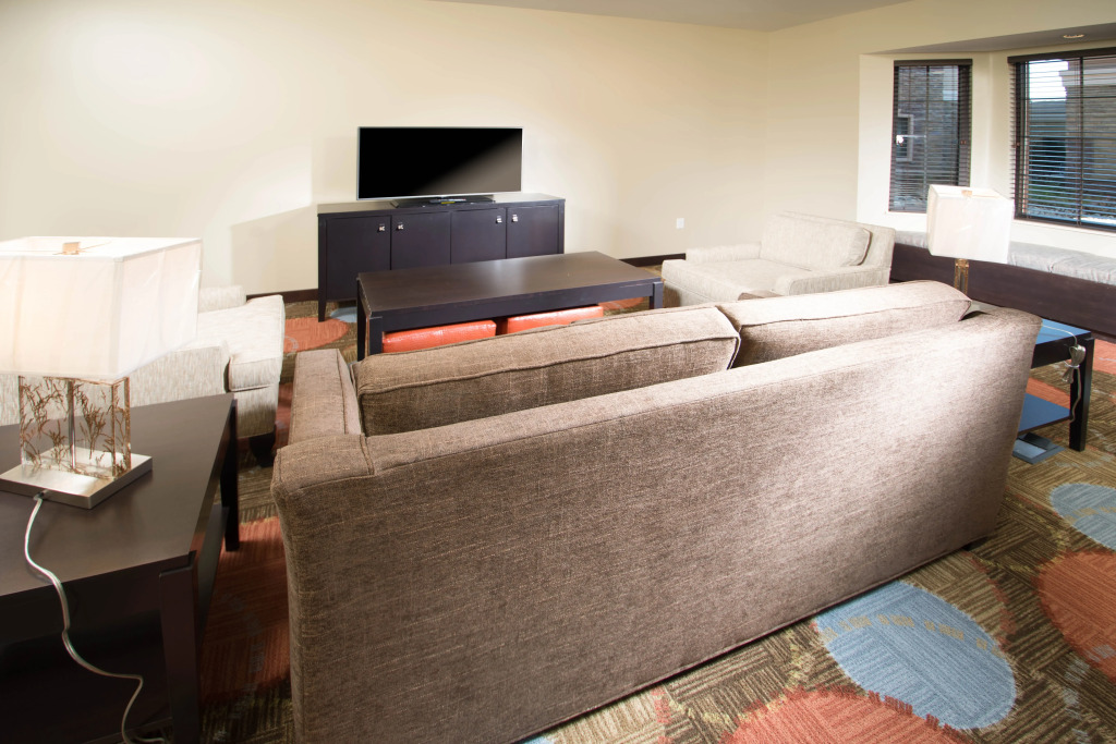 Staybridge Suites Sacramento-Folsom by IHG