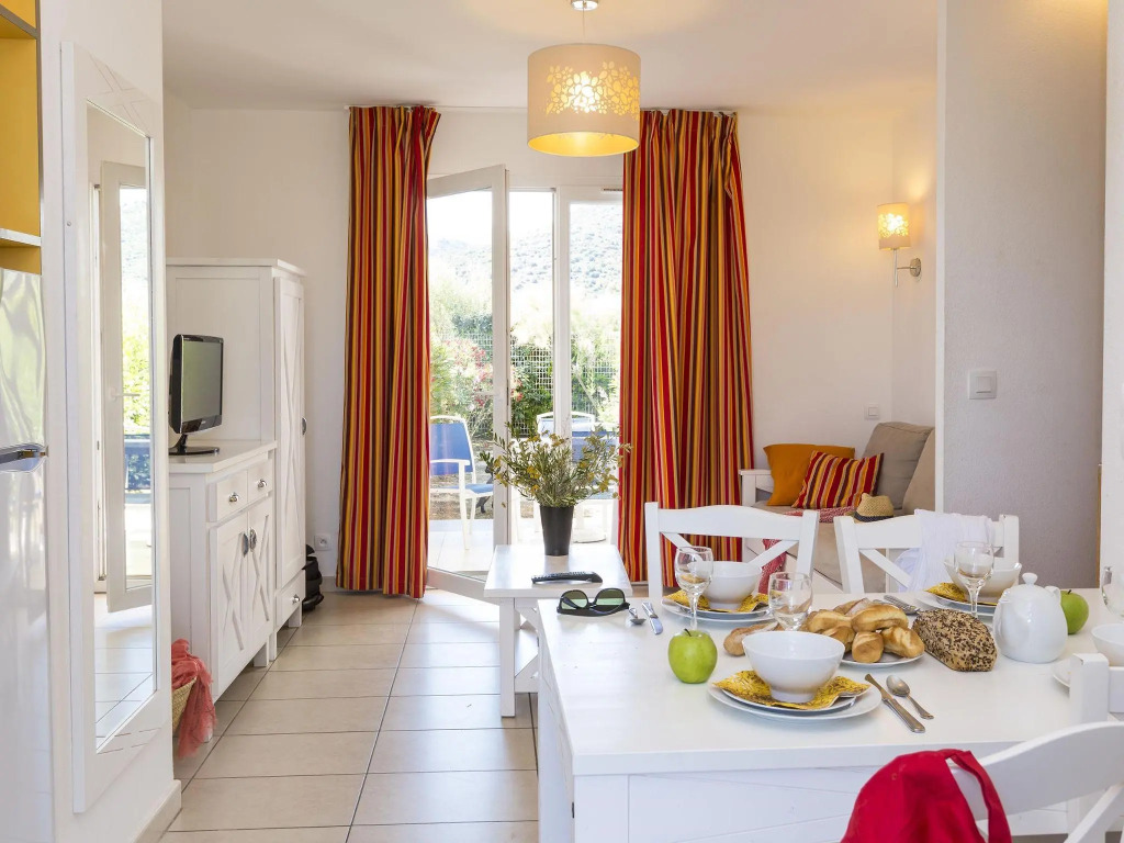 Sea-View summer-decorated holiday home in Northern Corsica