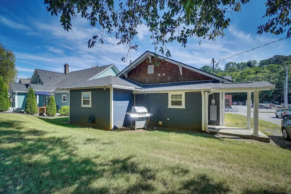 '1001 Sevier Bungalow': 2 Mi to Neyland Stadium!