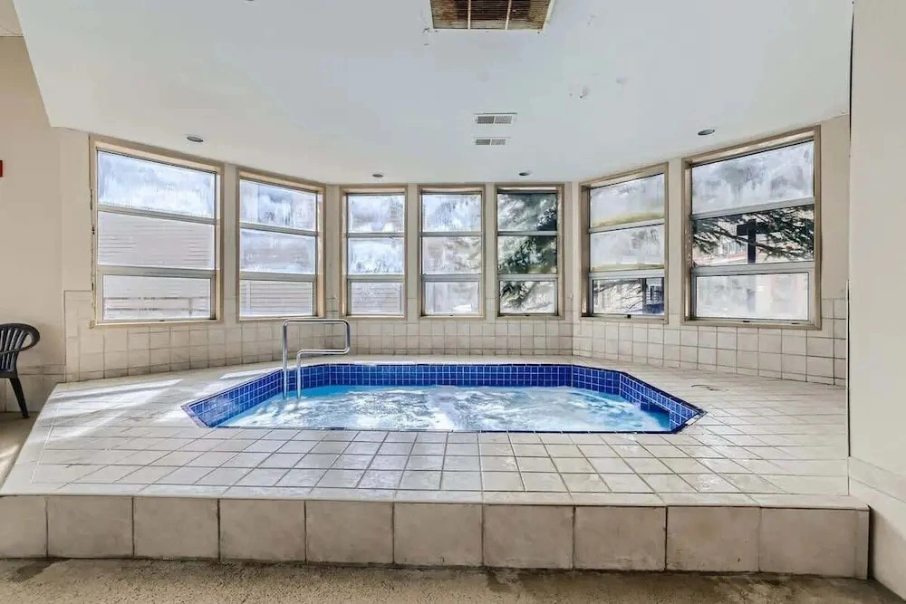 Near Lifts, Ski Keystone, Sleeps up to 6 People