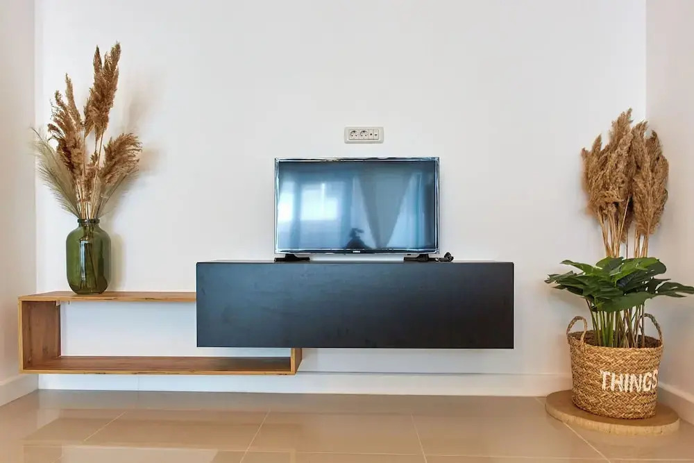 Cnc Zev Apartment