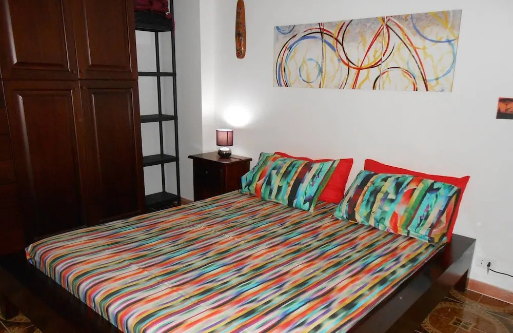 Suite Afrika, Mondello, Palermo