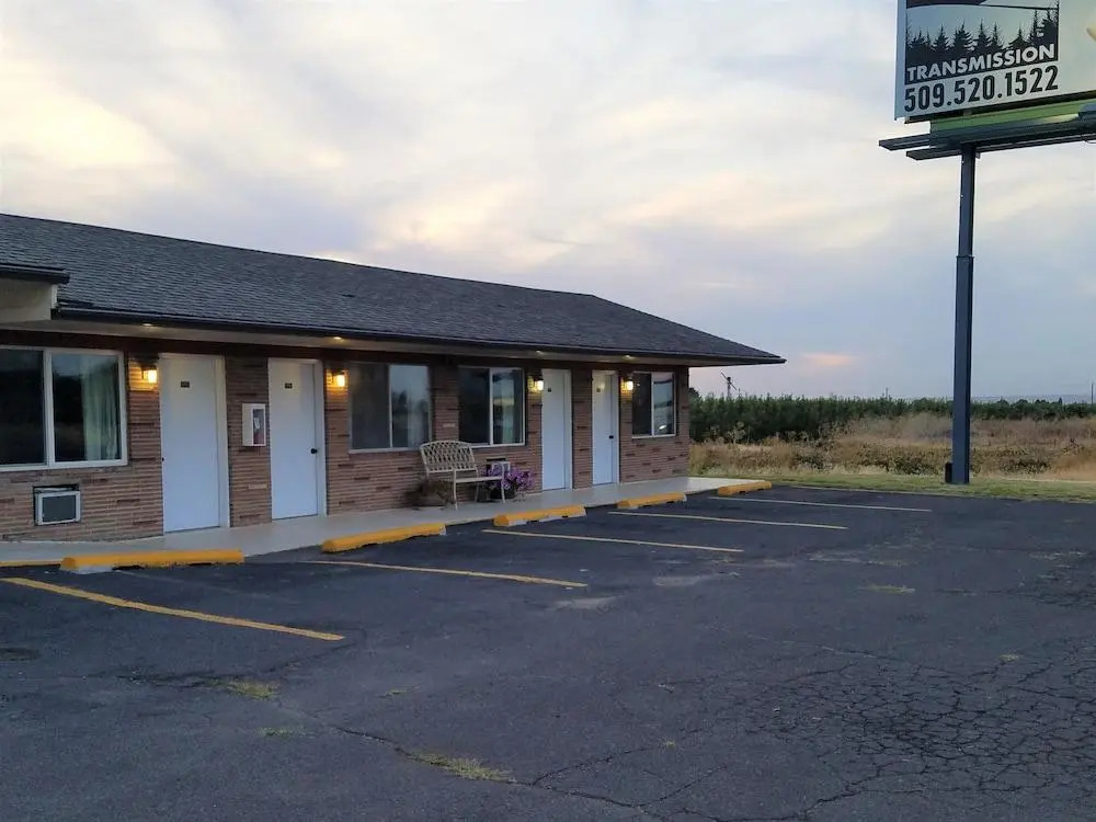 Out West Motel
