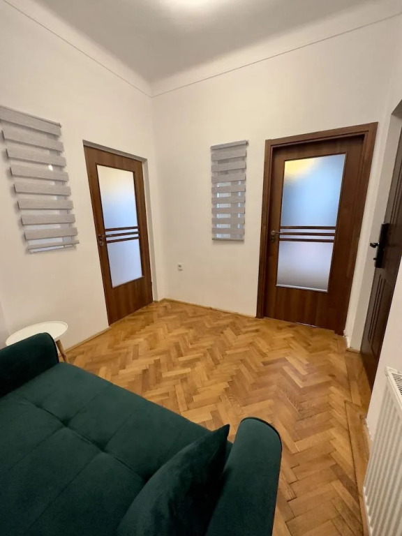Downtown Victoria Apartments By CityBookings