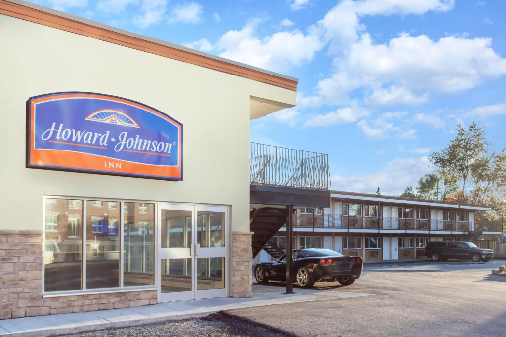Howard Johnson Inn by Wyndham Kingston