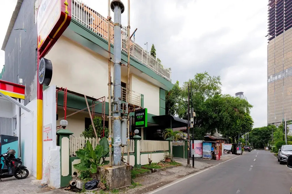 Urbanview Hotel Mitra near Grand Indonesia