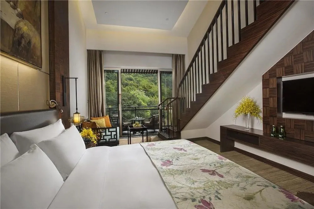 Ningbo Dongqian Lake Hengyuan Hotel