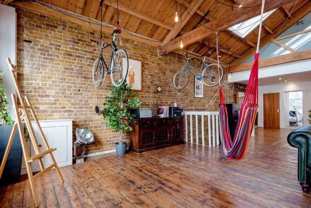 Penthouse Loft apartment with roof terrace Not for events or parties