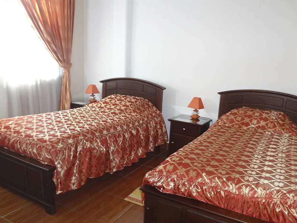 Hostelling Bustillo