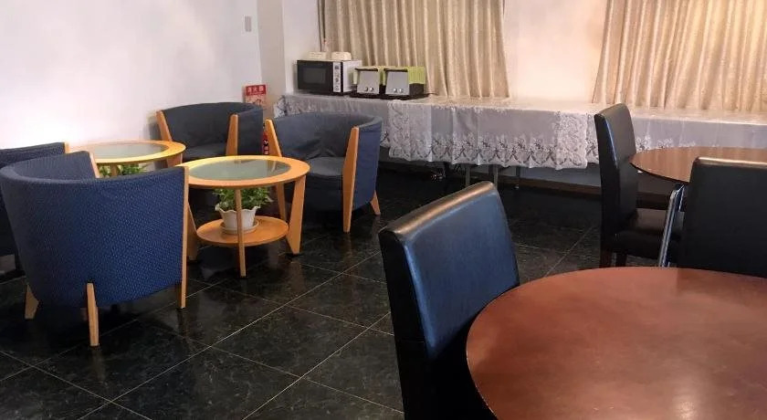 E Hotel Warabi