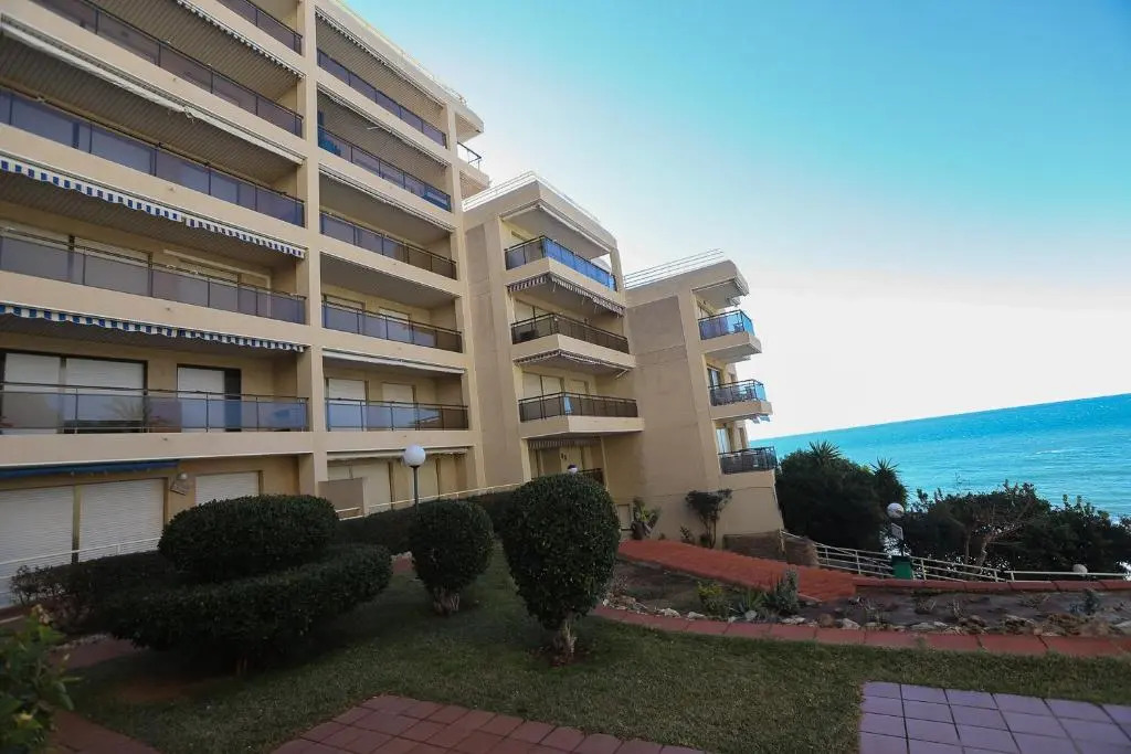 Cala Llenguadets