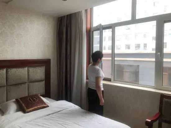 Q+ Shandan Renhe Hotel