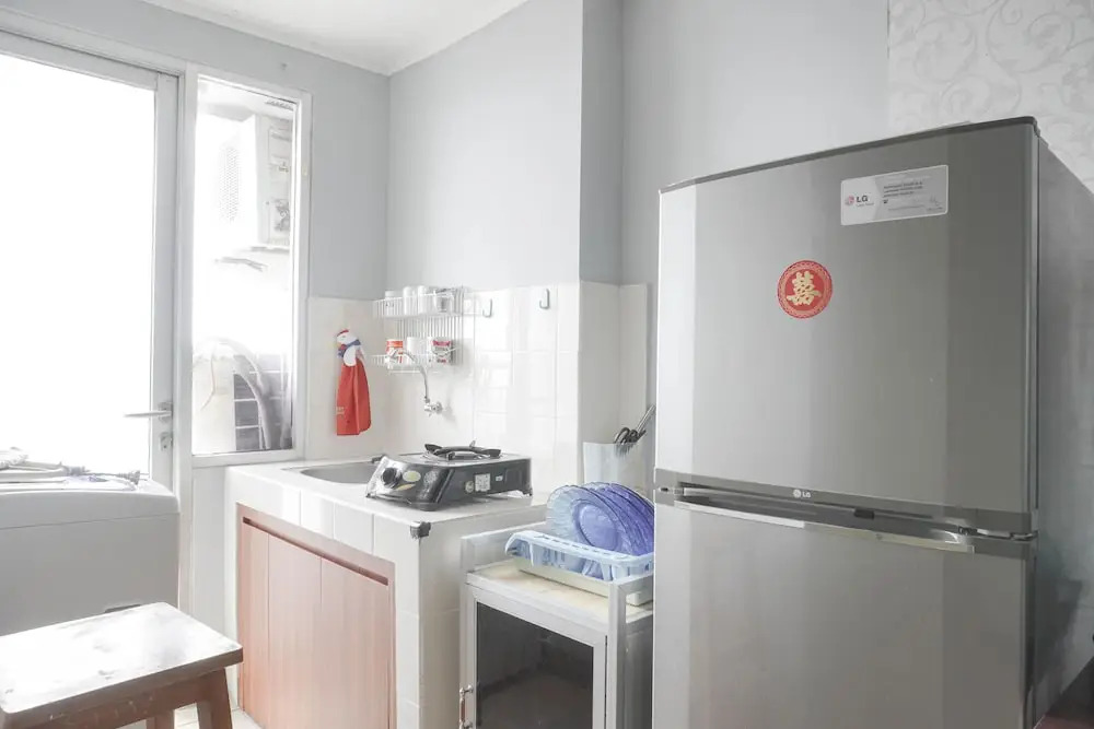 Homey And Tidy 2Br Apartment At Seasons City Latumenten