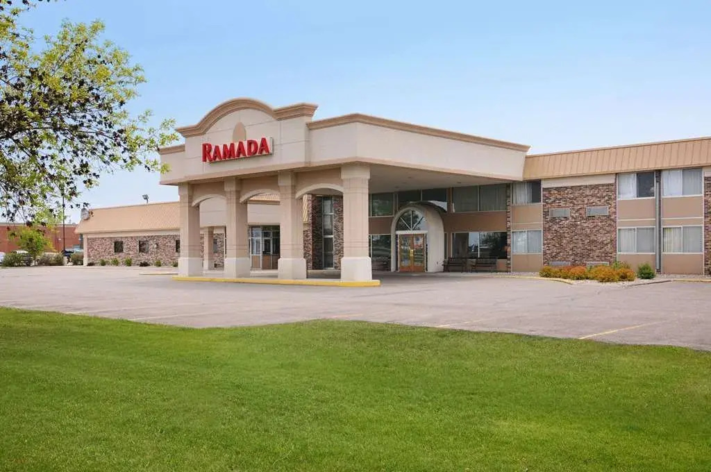 Ramada Marshall