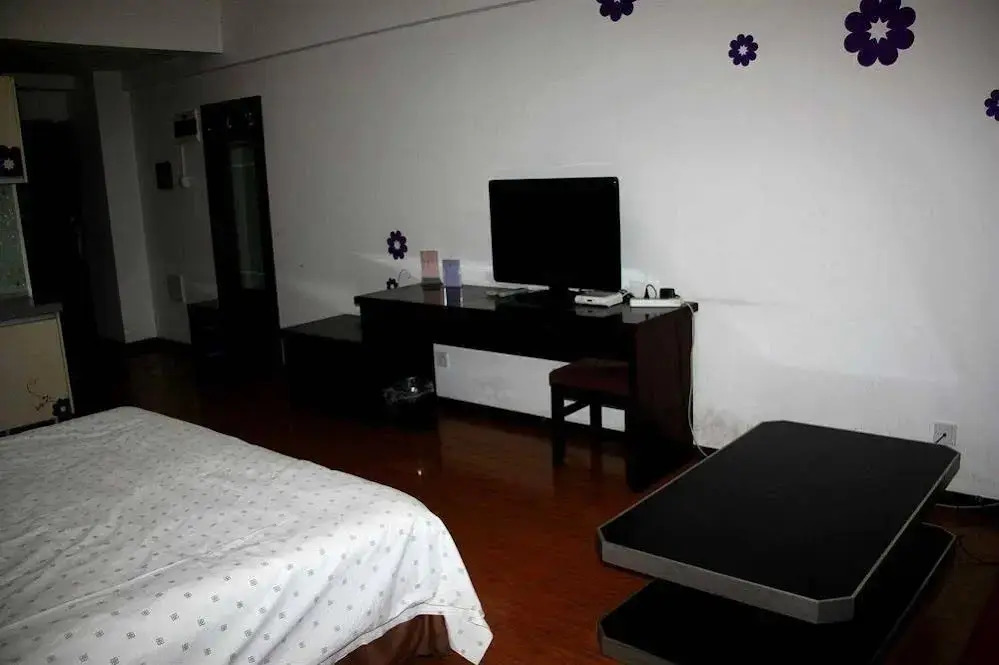 Neighbour Apartment