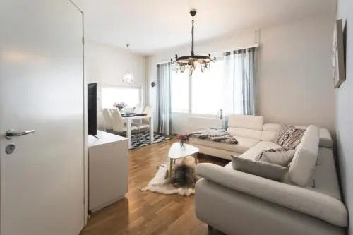 Tuomas´ luxurious suites, Livo